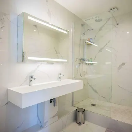 Spacieux Appartement, Marais, 2 Chambres